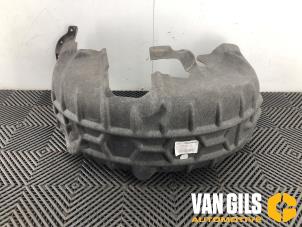 Usados Caja de rueda Audi Q3 Sportback (F3N) 1.4 E-tron 16V Precio € 49,99 Norma de margen ofrecido por Van Gils Automotive