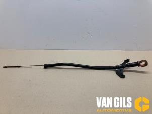 Used Oil dipstick Citroen C3 (SC) 1.6 HDi 92 Price on request offered by Van Gils Automotive