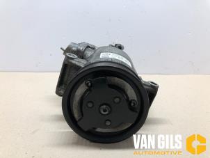 Used Air conditioning pump Volkswagen Caddy III (2KA,2KH,2CA,2CH) 1.6 TDI 16V Price on request offered by Van Gils Automotive