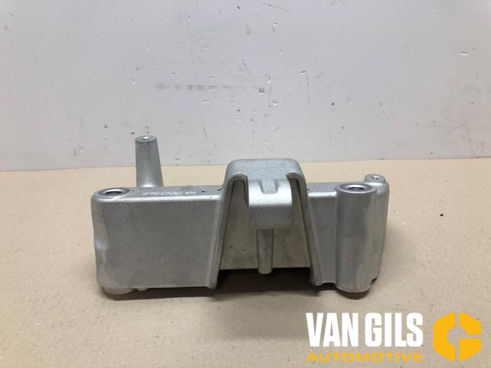 Engine mount from a Polestar Polestar 2 82kWh Long Range Single Motor 2023