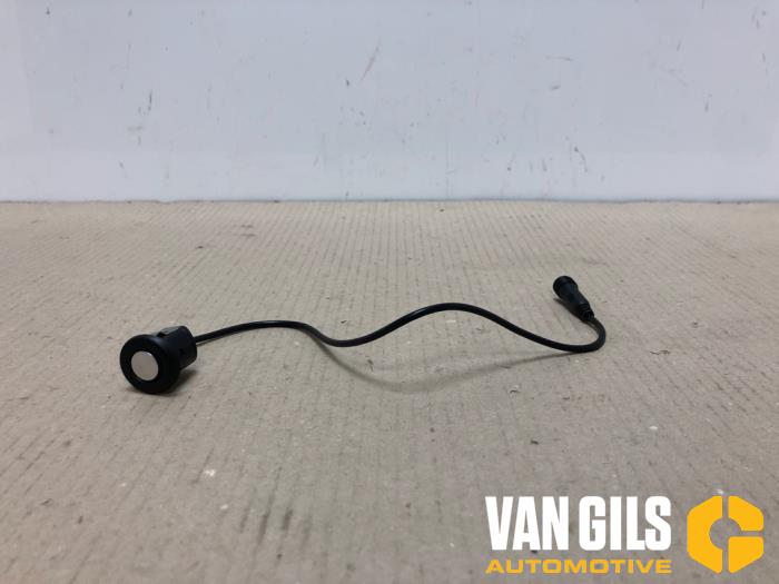 Nuevos Sensor PDC Diversen Diversos Precio € 36,29 IVA incluido ofrecido por Van Gils Automotive