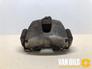 Used Front brake calliper, left Volvo C30 (EK/MK) 1.6 16V Price on request offered by Van Gils Automotive
