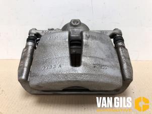 Used Front brake calliper, right Audi Q3 Sportback (F3N) 1.4 E-tron 16V Price € 69,99 Margin scheme offered by Van Gils Automotive