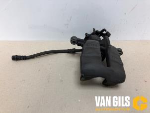 Used Rear brake calliper, left Volkswagen Transporter T6 2.0 TDI 204 Price € 84,99 Margin scheme offered by Van Gils Automotive