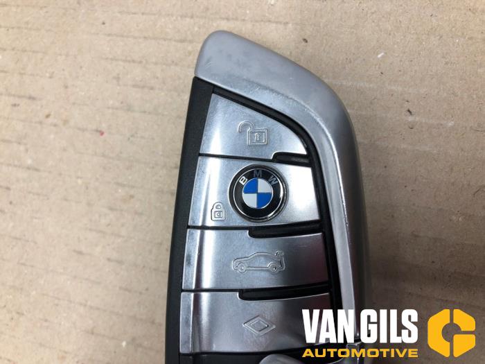 Schlüssel BMW 5 serie 530e iPerformance - 51217444576