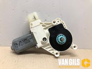 Used Door window motor BMW 5 serie Touring (F11) 525d 16V Price on request offered by Van Gils Automotive