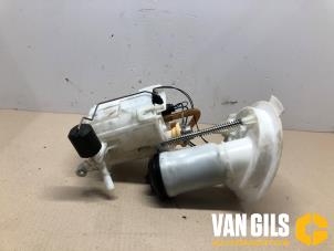 Used Electric fuel pump BMW 3 serie Touring (F31) 320i 2.0 16V Price on request offered by Van Gils Automotive