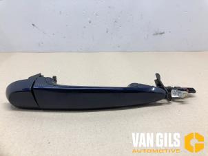 Used Front door handle 4-door, right BMW 3 serie Touring (F31) 320i 2.0 16V Price on request offered by Van Gils Automotive