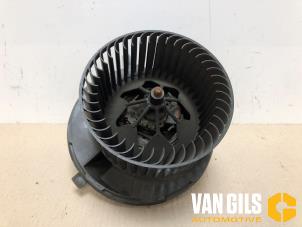 Used Heating and ventilation fan motor Skoda Yeti (5LAC) 1.4 TSI 16V Price on request offered by Van Gils Automotive