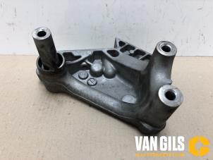 Used Engine mount Seat Alhambra (7N) 2.0 TDI 16V Price on request offered by Van Gils Automotive