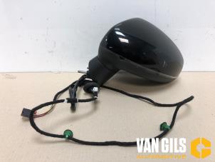 Used Wing mirror, left Audi A1 Sportback (8XA/8XF) 1.6 TDI 16V Price on request offered by Van Gils Automotive