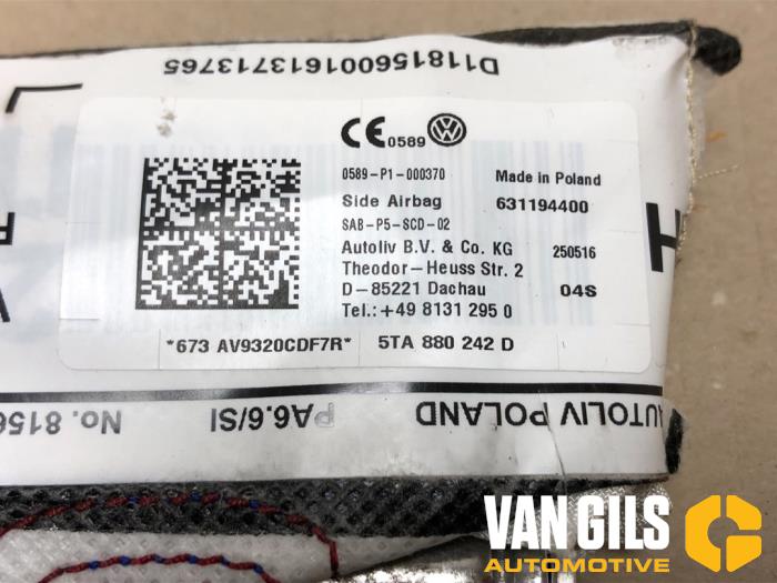 Seat airbag (seat) from a Volkswagen Touran (5T1) 2.0 TDI 150 2019