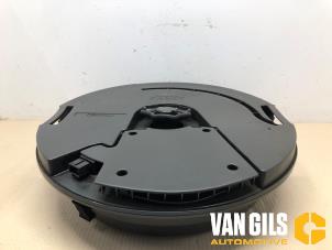 Used Subwoofer Skoda Kodiaq 1.4 TSI ACT 16V Price on request offered by Van Gils Automotive