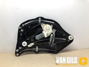Used Rear window mechanism 2-door, right Mercedes E (R207) E-200 2.0 Turbo 16V Price on request offered by Van Gils Automotive