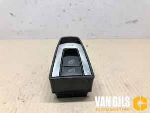 Used Convertible roof controller Mercedes E (R207) E-200 2.0 Turbo 16V Price on request offered by Van Gils Automotive