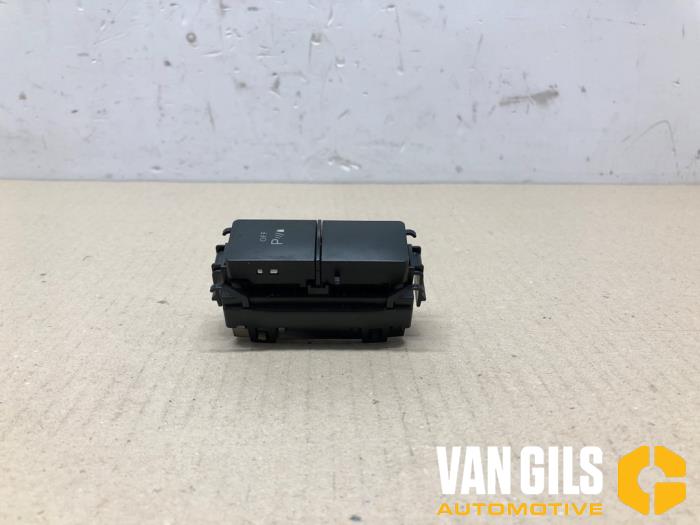 PDC switch from a Mercedes-Benz E (R207) E-200 2.0 Turbo 16V 2014