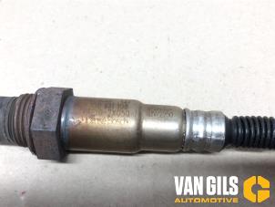 Sonde lambda d'un Kia Carens II (FJ) 1.6i 16V 2006