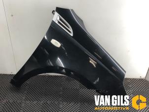 Gebrauchte Kotflügel rechts vorne Chevrolet Aveo (250) 1.2 16V Preis auf Anfrage angeboten von Van Gils Automotive