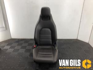 Used Seat, left Mercedes E (R207) E-200 2.0 Turbo 16V Price € 300,00 Margin scheme offered by Van Gils Automotive