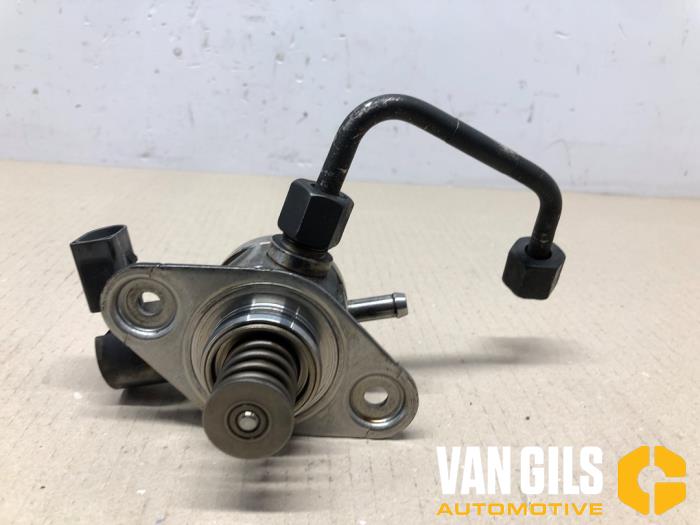 Gebrauchte Kraftstoffpumpe Mechanisch Mercedes E (R207) E-200 2.0 Turbo 16V Preis € 100,00 Margenregelung angeboten von Van Gils Automotive