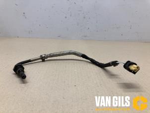Używane Czujnik temperatury spalin Mercedes GLC Coupe (C253) Cena na żądanie oferowane przez Van Gils Automotive