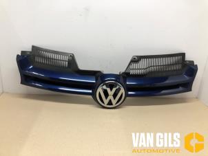 Używane Grill Volkswagen Golf V (1K1) 1.4 TSI 122 16V Cena € 49,99 Procedura marży oferowane przez Van Gils Automotive