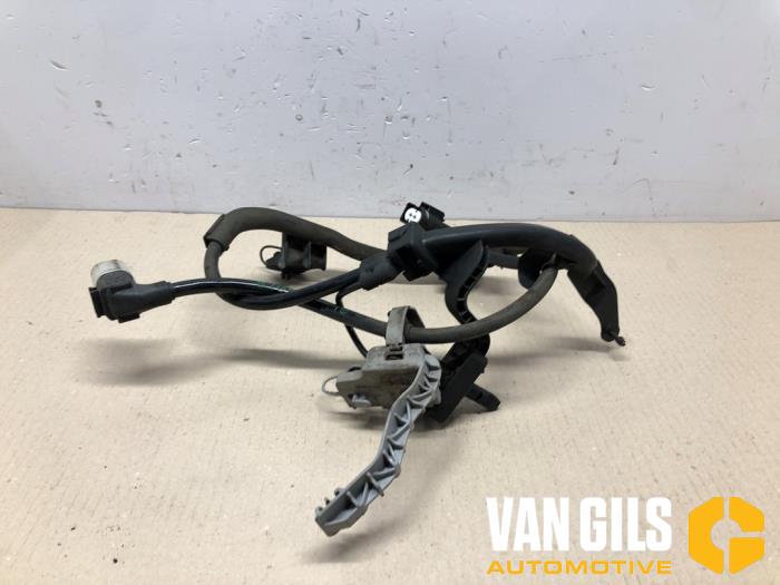 Begagnade ABS-sensor Mercedes B (W247) 2.0 B-200d Pris € 49,99 Marginaltabell erbjuds av Van Gils Automotive