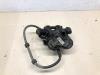 Rear brake calliper, right from a BMW 2 serie Active Tourer (F45) 216i 1.5 TwinPower Turbo 12V 2016