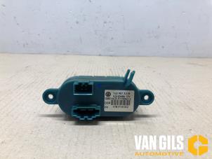 Used Heater resistor Porsche Cayenne (9PA) 4.8 V8 32V S Price on request offered by Van Gils Automotive