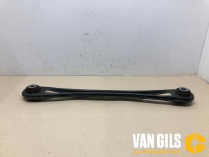 Used Rear wishbone, right Porsche Cayenne (9PA) 4.8 V8 32V S Price on request offered by Van Gils Automotive
