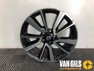 Used Wheel Nissan Qashqai (J11) 1.2 DIG-T 16V Price € 150,00 Margin scheme offered by Van Gils Automotive