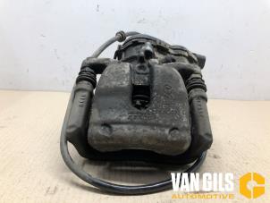 Used Rear brake calliper, right Mercedes B (W246,242) 2.2 B-220 CDI BlueEFFICIENCY 16V Price on request offered by Van Gils Automotive