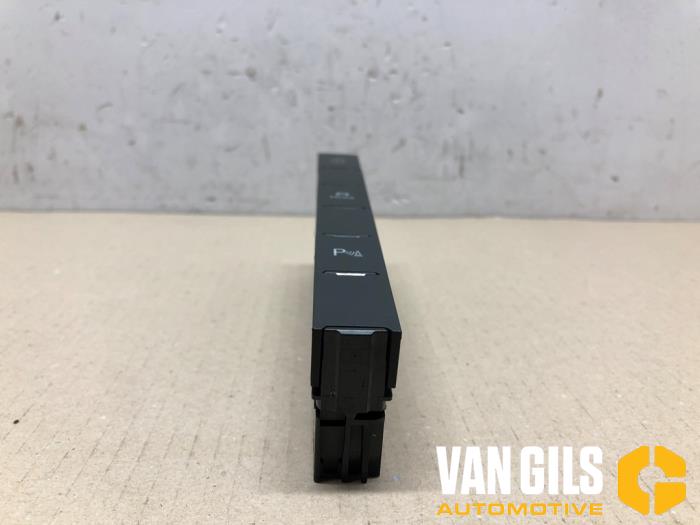 Interruptor (varios) de un Volkswagen Polo VI (AW1) 1.0 TSI 12V BlueMotion 2018