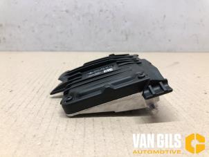 Begagnade Framåtriktad kamera Mercedes B (W247) 2.0 B-200d Pris € 179,99 Marginaltabell erbjuds av Van Gils Automotive