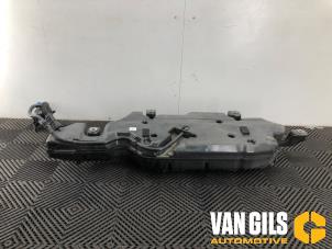 Gebrauchte Adblue Tank Mercedes B (W247) 2.0 B-200d Preis auf Anfrage angeboten von Van Gils Automotive