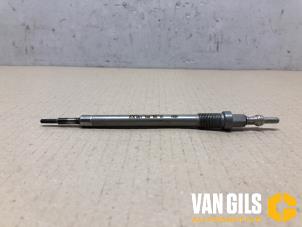 Used Glow plug Mercedes B (W247) 2.0 B-200d Price on request offered by Van Gils Automotive