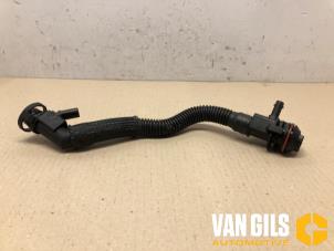 Usados Ventilación de cárter Mercedes B (W247) 2.0 B-200d Precio de solicitud ofrecido por Van Gils Automotive