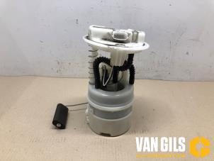 Usagé Pompe d'injection Renault Twingo II (CN) 1.2 16V Prix € 45,00 Règlement à la marge proposé par Van Gils Automotive