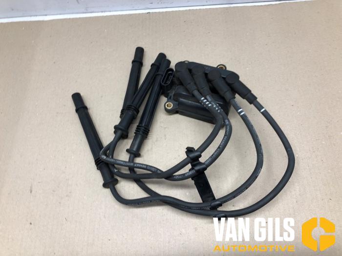 Ignition coil from a Renault Twingo II (CN) 1.2 16V 2011