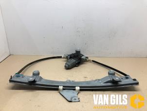 Used Window mechanism 2-door, front right Renault Twingo II (CN) 1.2 16V Price on request offered by Van Gils Automotive