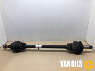 Usagé Arbre de transmission arrière droit Mercedes Vito Tourer (447.7) 2.0 116 CDI 16V Prix sur demande proposé par Van Gils Automotive