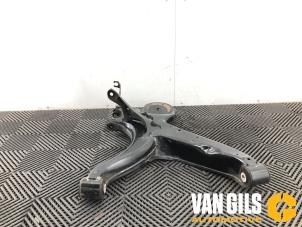 Used Lower wishbone, rear right Mercedes Vito Tourer (447.7) 2.0 116 CDI 16V Price on request offered by Van Gils Automotive