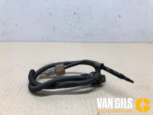 Używane Czujnik temperatury spalin Mercedes Vito Tourer (447.7) 2.0 116 CDI 16V Cena na żądanie oferowane przez Van Gils Automotive