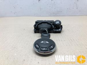 Gebrauchte Zündschloss + Schlüssel Mini Mini (R56) 1.6 16V Cooper S Preis auf Anfrage angeboten von Van Gils Automotive