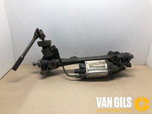 Used Power steering box Volkswagen Caddy III (2KA,2KH,2CA,2CH) 1.6 TDI 16V Price on request offered by Van Gils Automotive