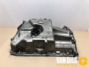 Used Sump Mercedes B (W246,242) 2.1 B-220 CDI BlueEFFICIENCY, B-220d 16V Price on request offered by Van Gils Automotive