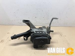 Used EGR valve Opel Grandland/Grandland X 1.6 CDTi 120 Price on request offered by Van Gils Automotive