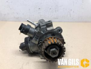 Used Mechanical fuel pump Toyota Auris Touring Sports (E18) 1.8 16V Hybrid Price on request offered by Van Gils Automotive