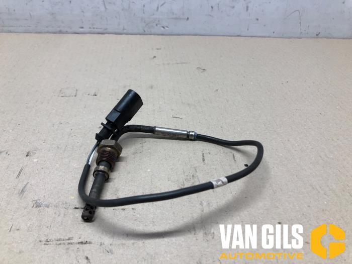 Auspuff Temperatursensor van een Audi A4 Avant (B7) 2.7 TDI V6 24V 2008