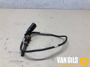 Auspuff Temperatursensor van een Audi A4 Avant (B7) 2.7 TDI V6 24V 2008